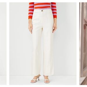 Ann Taylor The Seamed Pant in Winter White, Sz 2